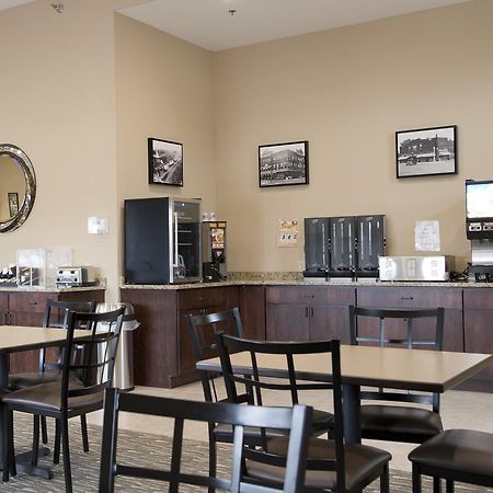 Cornerstone Inn & Suites Oelwein Exteriér fotografie